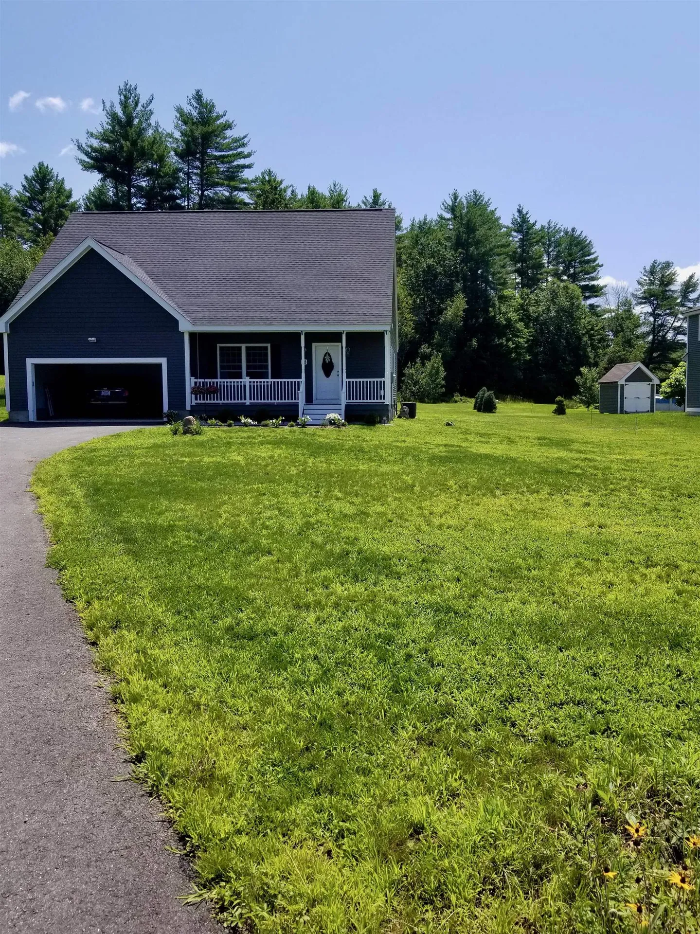 18 Memory Lane Loudon NH 03307