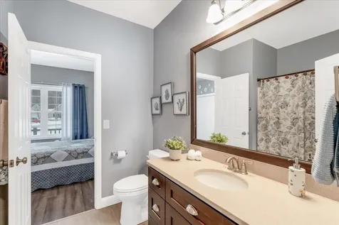 18 Memory Lane Loudon NH 03307