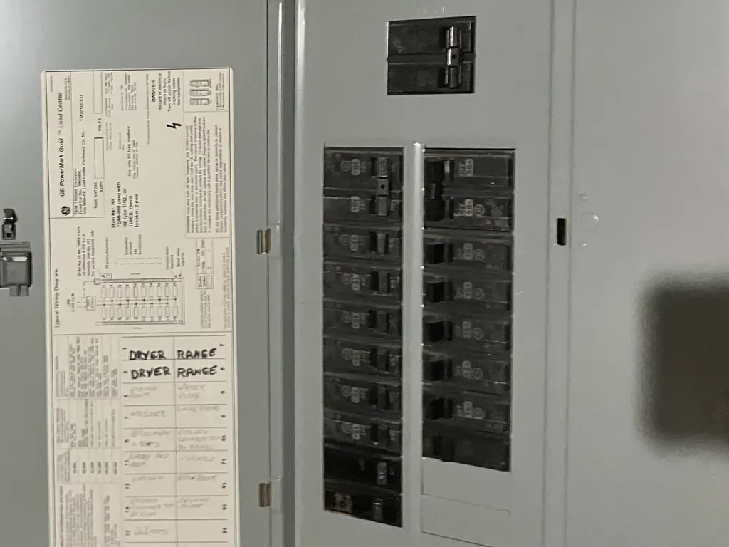 5 Jefferson Avenue Rochester NH 03867