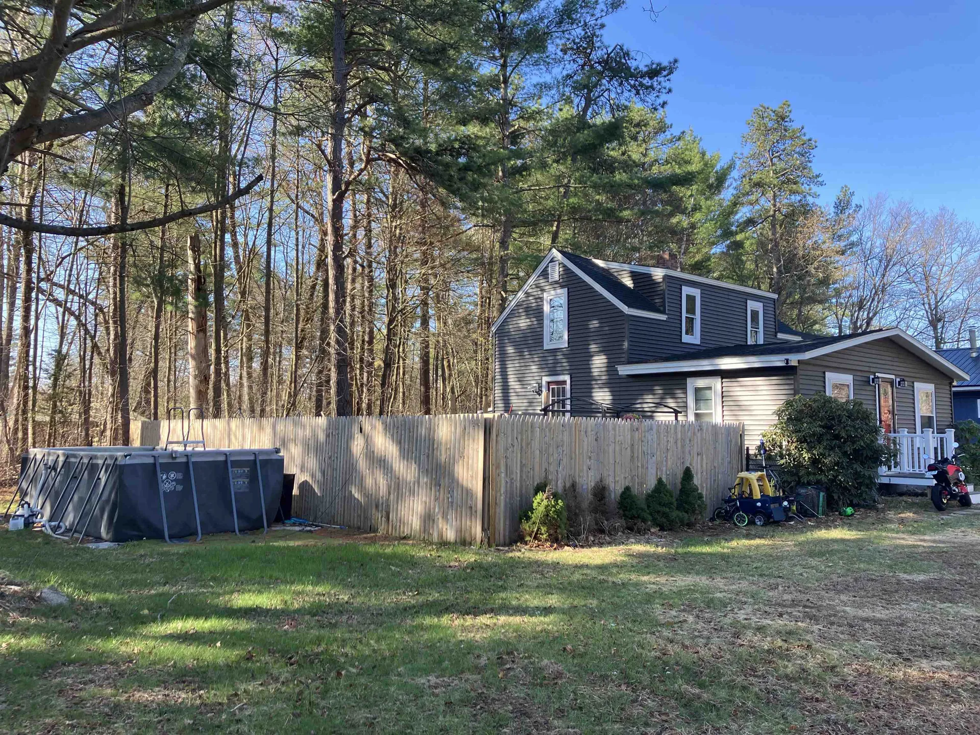 5 Jefferson Avenue Rochester NH 03867