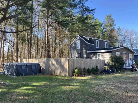 5 Jefferson Avenue Rochester NH 03867