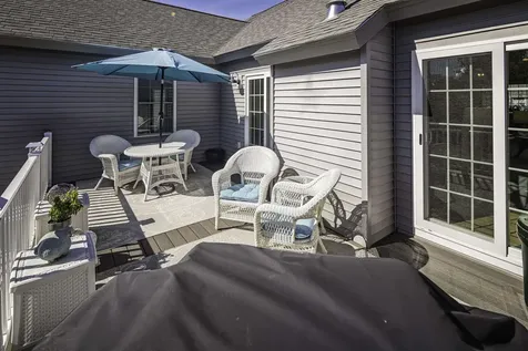 16B Lunas Avenue Epping NH 03042