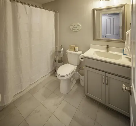 16B Lunas Avenue Epping NH 03042