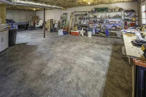 16B Lunas Avenue Epping NH 03042