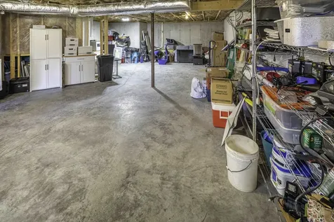 16B Lunas Avenue Epping NH 03042