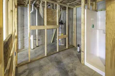 16B Lunas Avenue Epping NH 03042