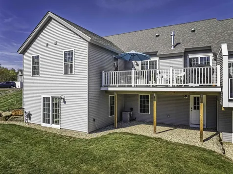 16B Lunas Avenue Epping NH 03042