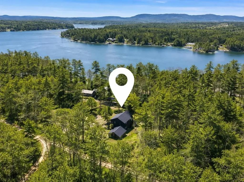 2 Jordan Way Tuftonboro NH 03816