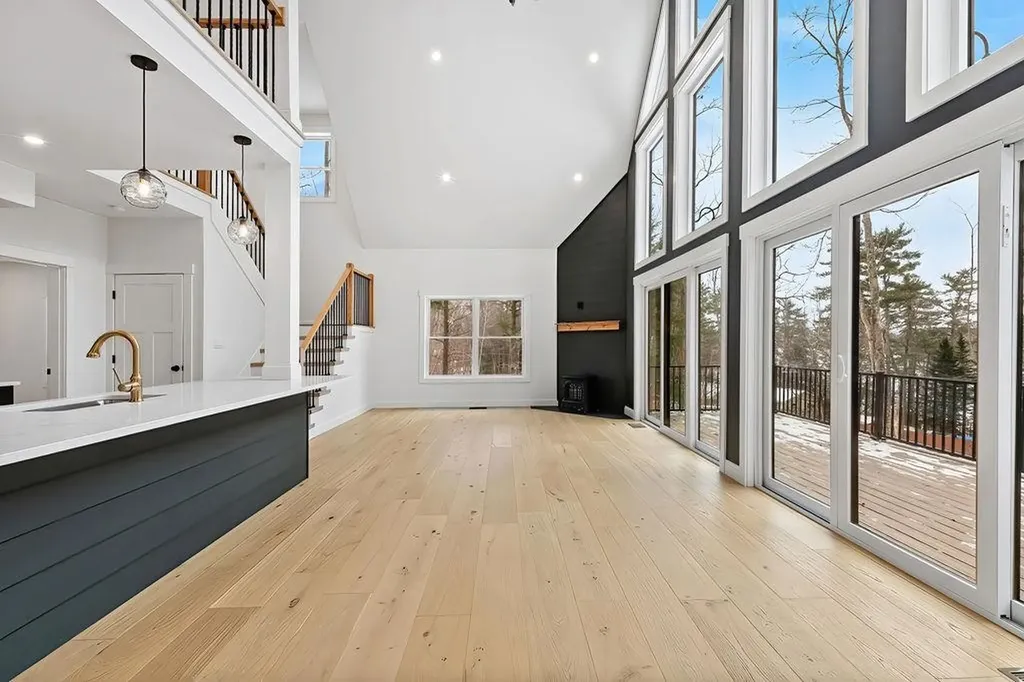 2 Jordan Way Tuftonboro NH 03816