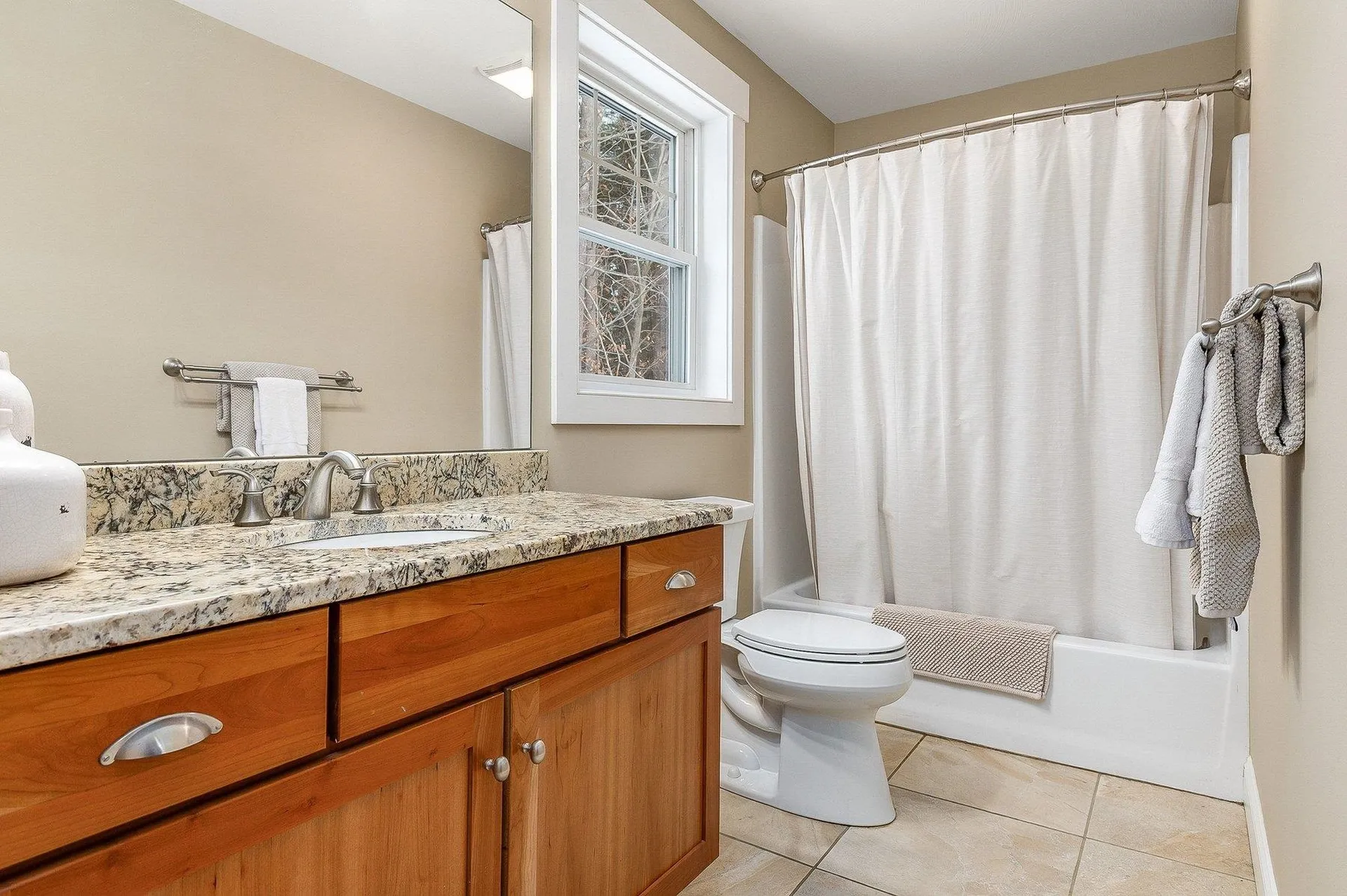 24 Drinkwater Road Exeter NH 03833