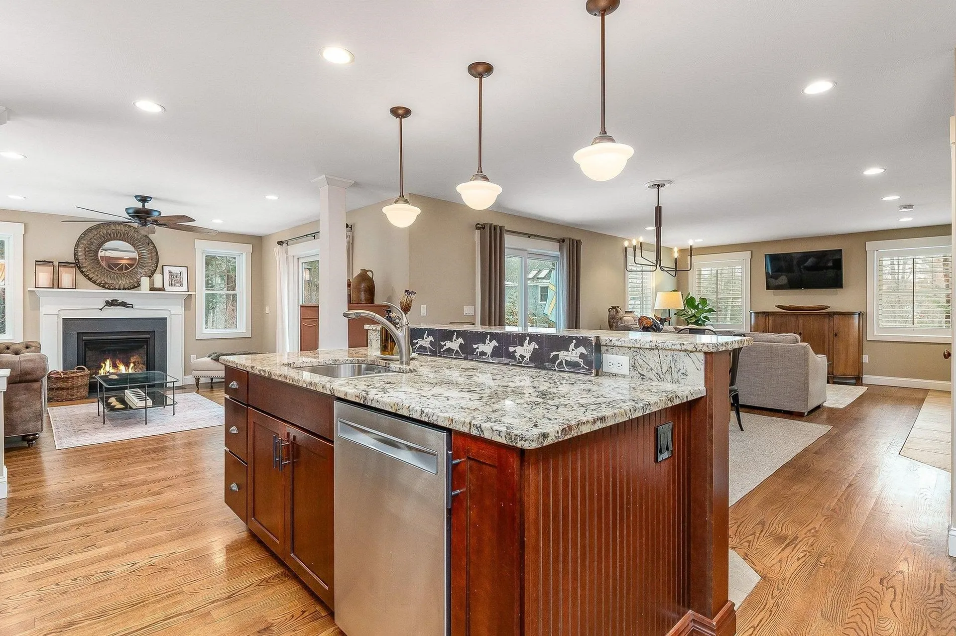 24 Drinkwater Road Exeter NH 03833