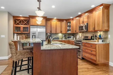 24 Drinkwater Road Exeter NH 03833