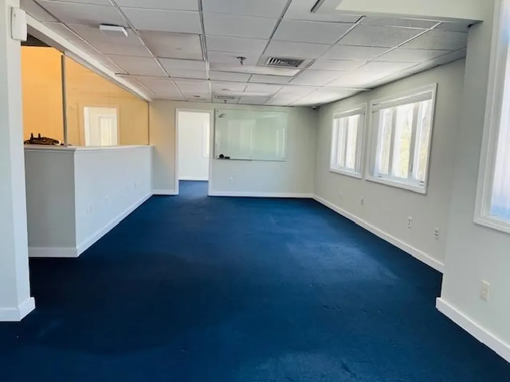 90 Stiles Road Salem NH 03079