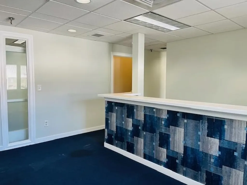 90 Stiles Road Salem NH 03079