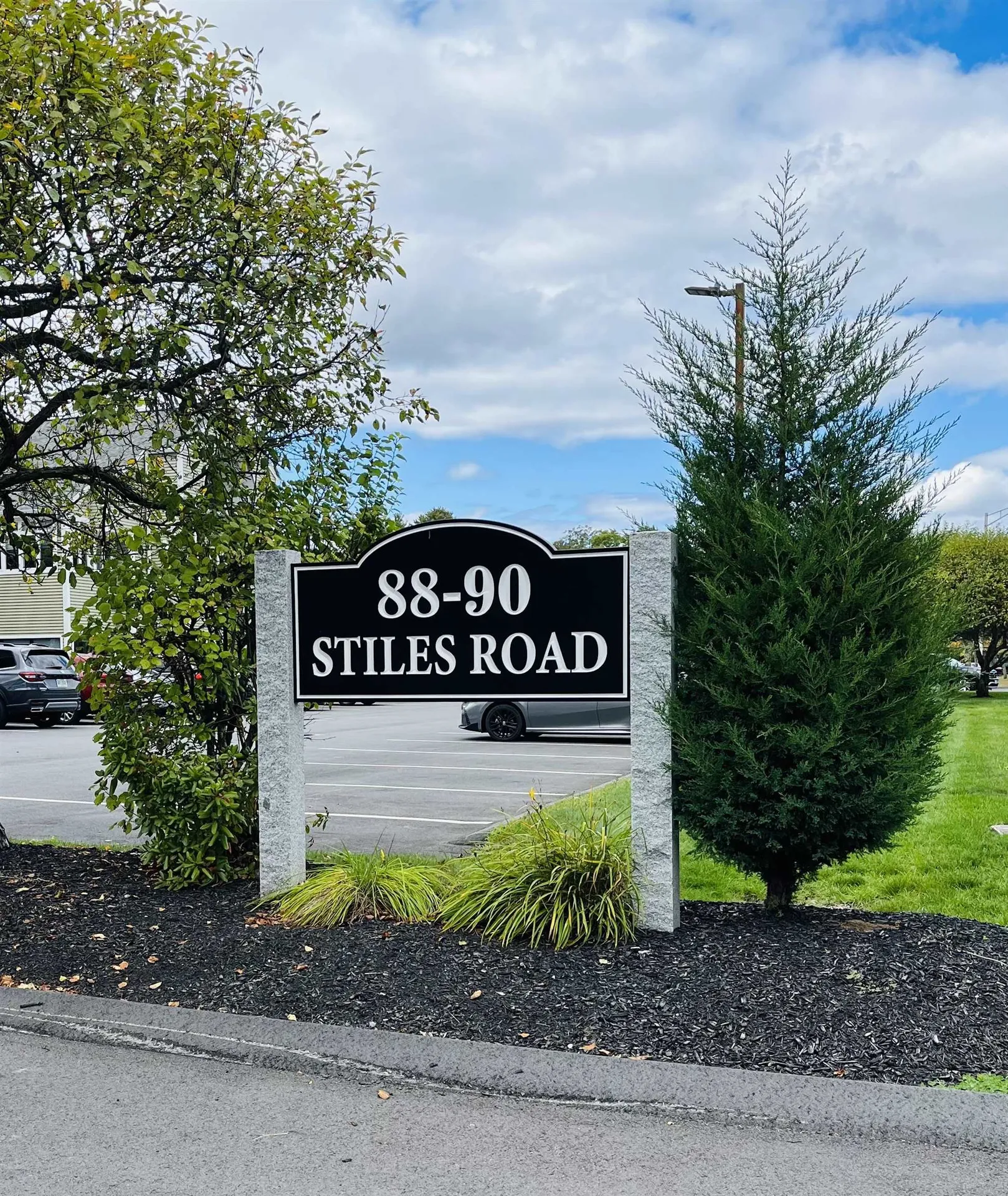 90 Stiles Road Salem NH 03079