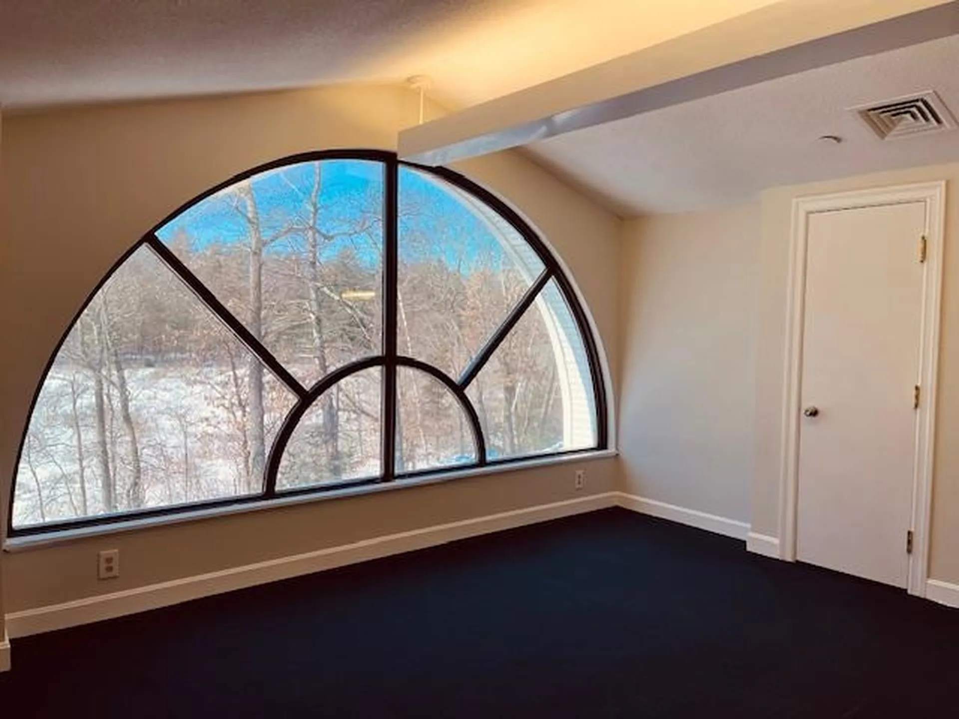 90 Stiles Road Salem NH 03079