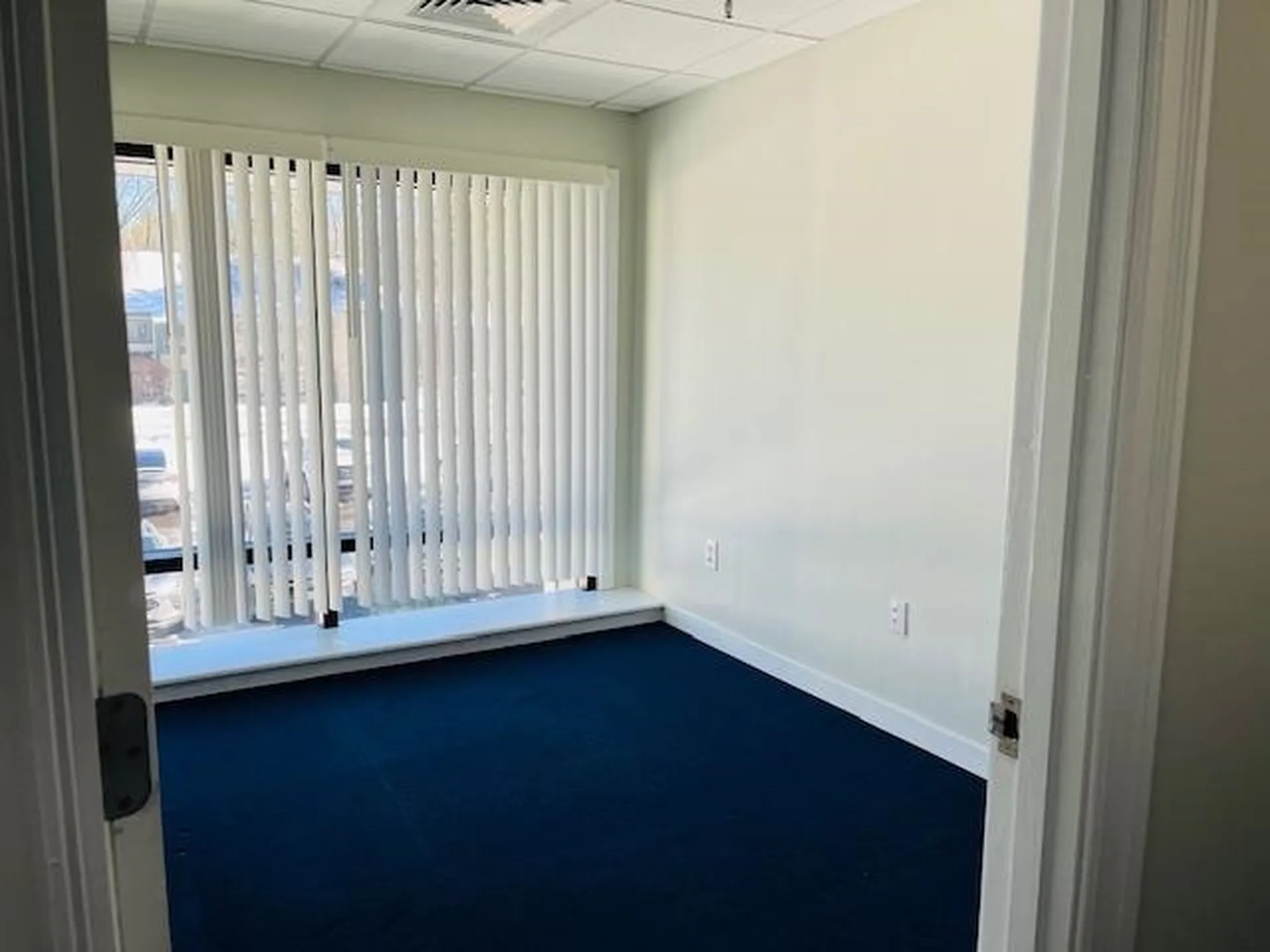 90 Stiles Road Salem NH 03079