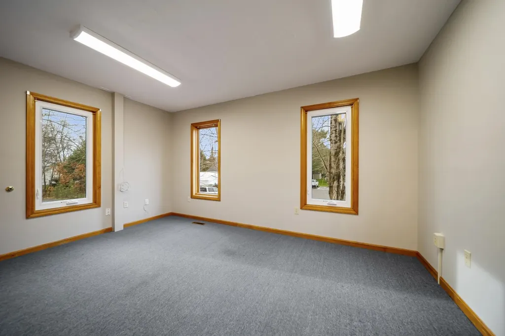 60 Whittier Highway Moultonborough NH 03254