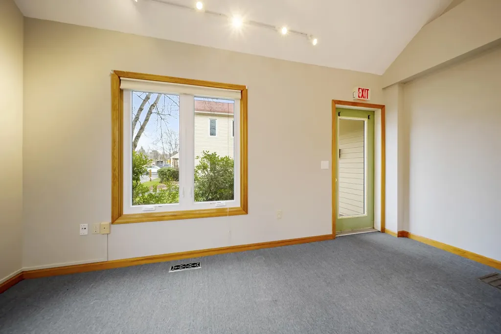 60 Whittier Highway Moultonborough NH 03254