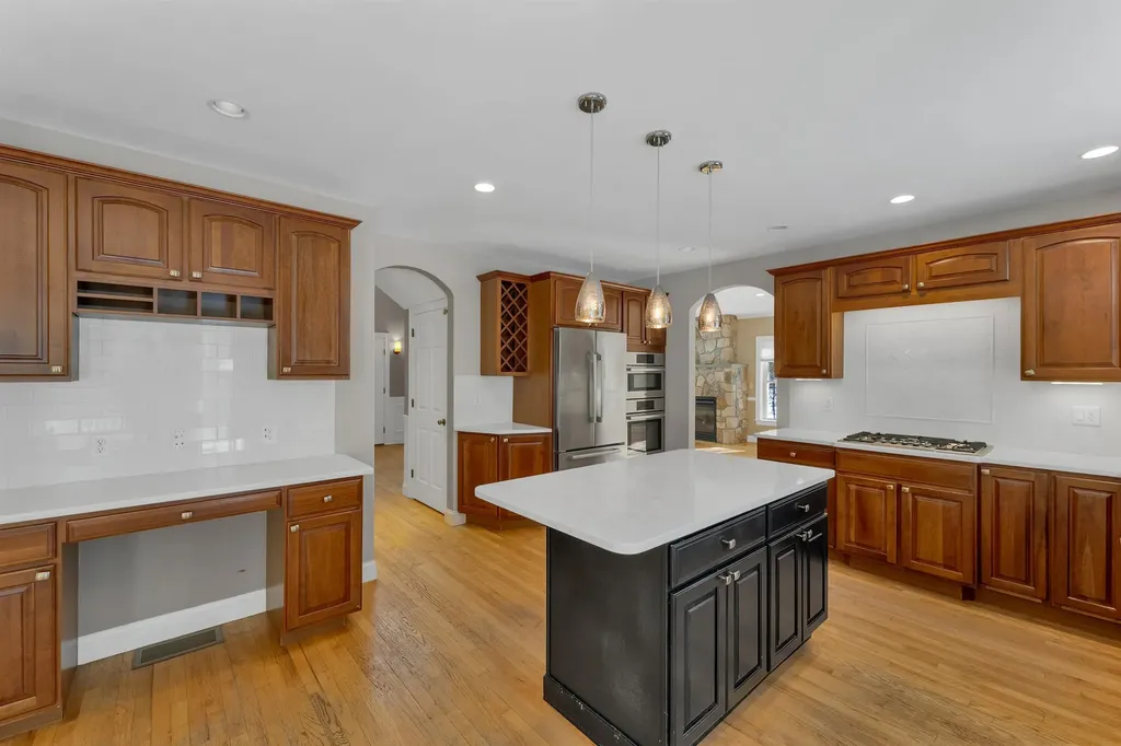 2 Caverno Drive Lee NH 03861