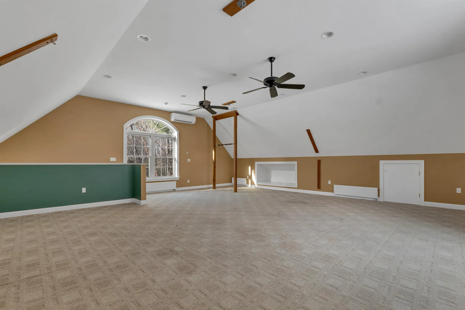 2 Caverno Drive Lee NH 03861