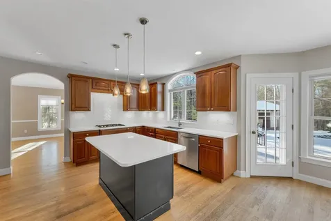 2 Caverno Drive Lee NH 03861