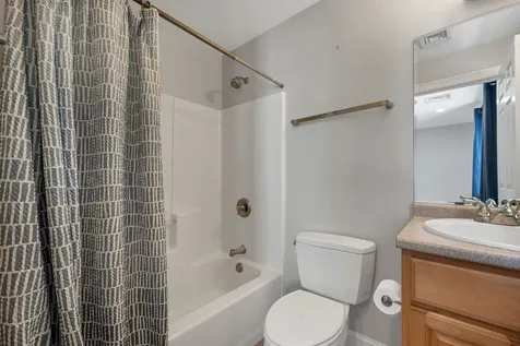 2 Caverno Drive Lee NH 03861