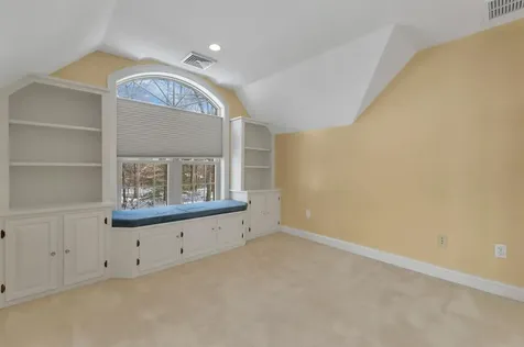 2 Caverno Drive Lee NH 03861