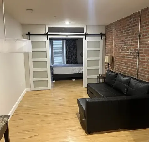 1361 Elm Street Manchester NH 03101