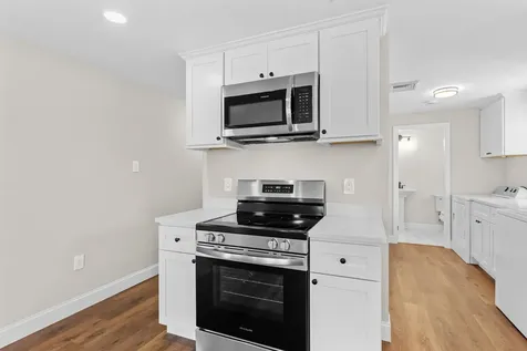 2 Haig Street Goffstown NH 03045