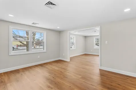 2 Haig Street Goffstown NH 03045