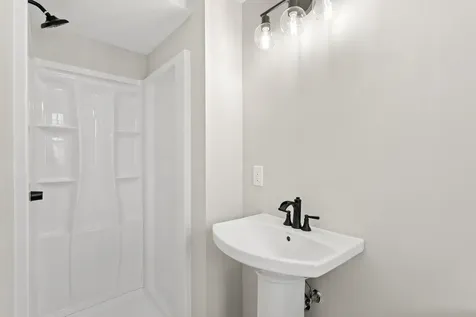 2 Haig Street Goffstown NH 03045