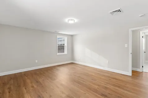 2 Haig Street Goffstown NH 03045