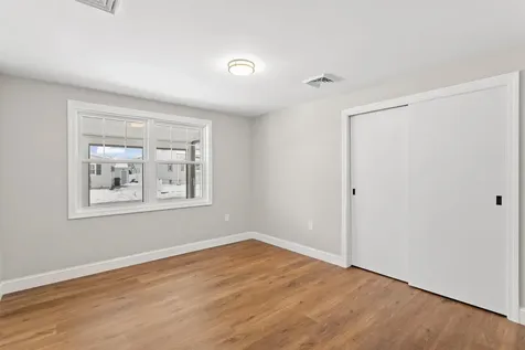 2 Haig Street Goffstown NH 03045