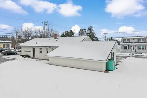 2 Haig Street Goffstown NH 03045