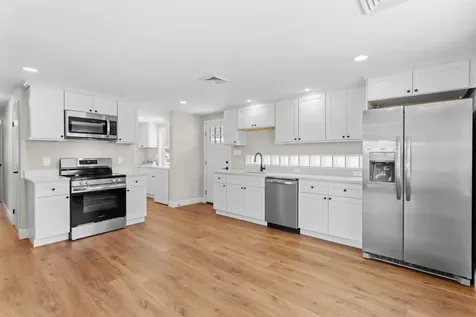 2 Haig Street Goffstown NH 03045