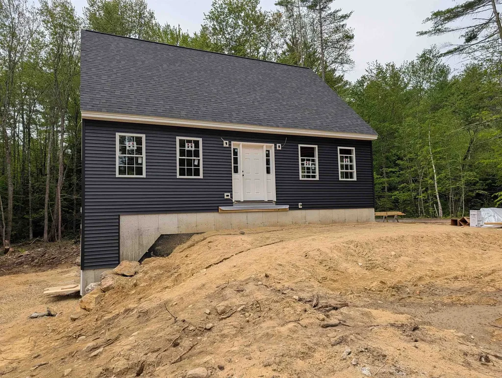 145 Holmes Road Barnstead NH 03225