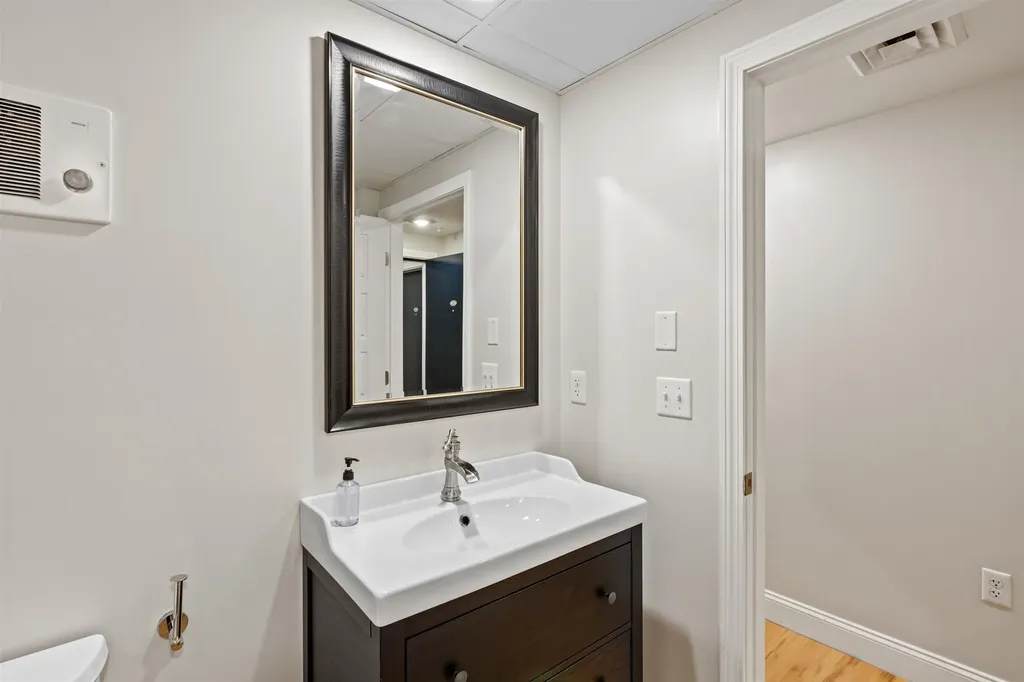 1361 Elm Street Manchester NH 03101