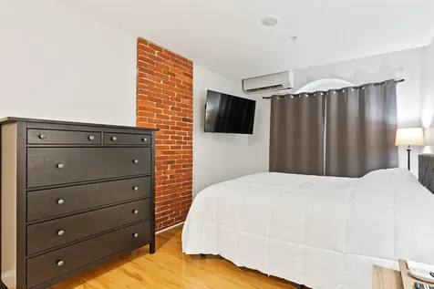 1361 Elm Street Manchester NH 03101