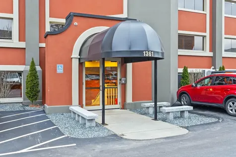 1361 Elm Street Manchester NH 03101