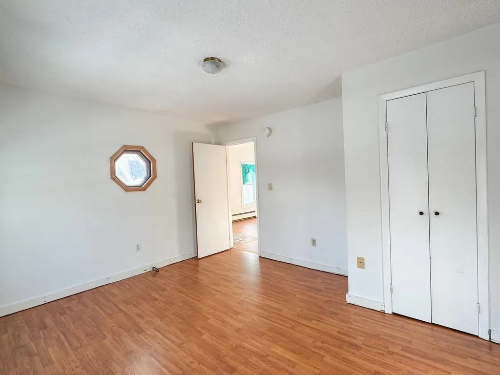 37 Drew Street Burlington VT 05401