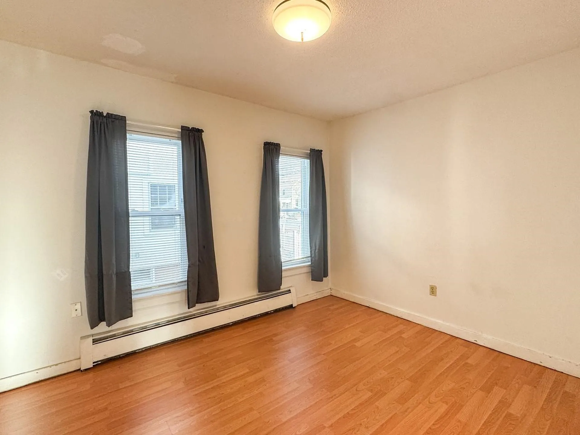 37 Drew Street Burlington VT 05401