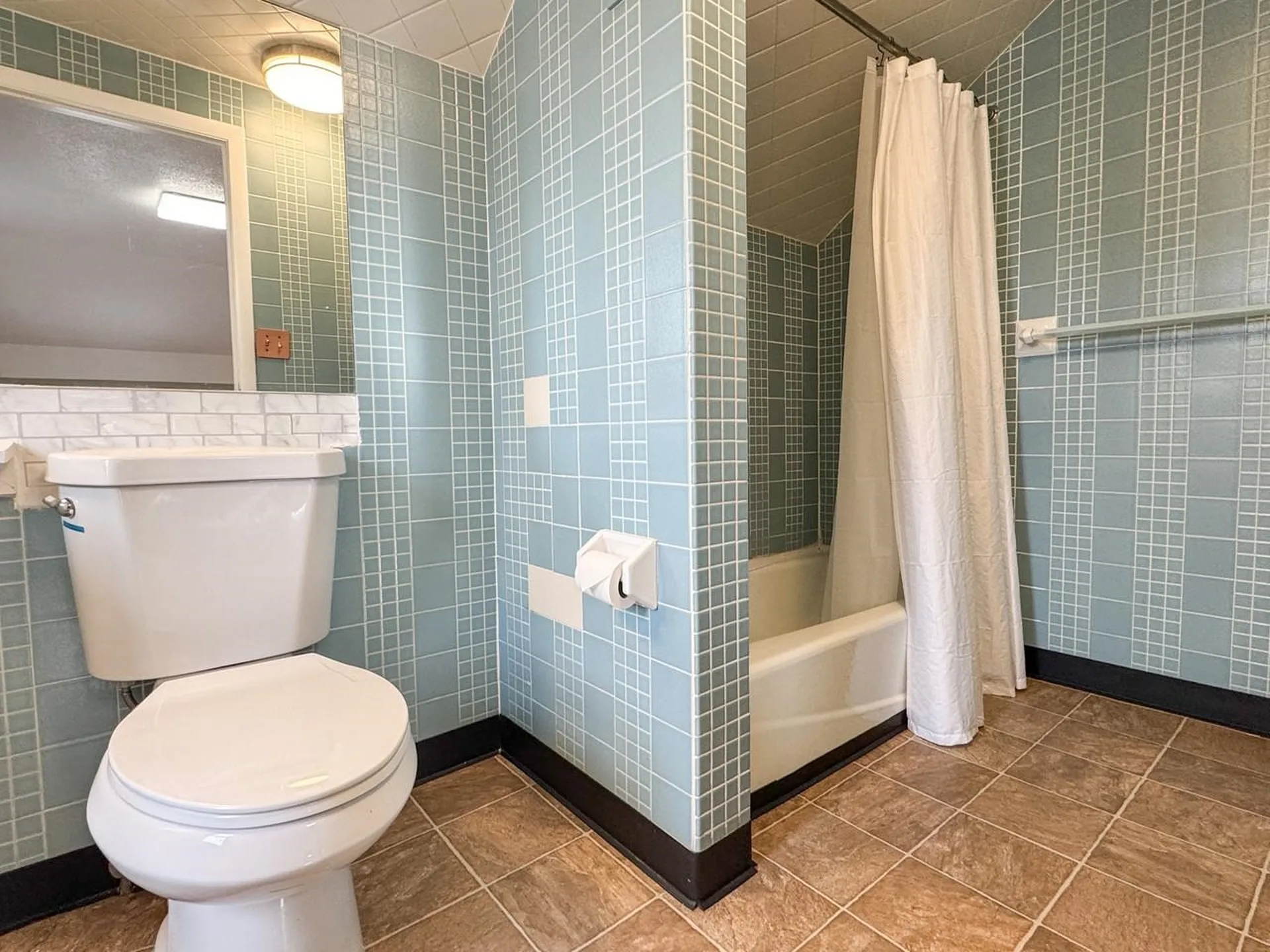 37 Drew Street Burlington VT 05401