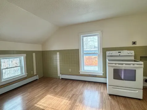 37 Drew Street Burlington VT 05401