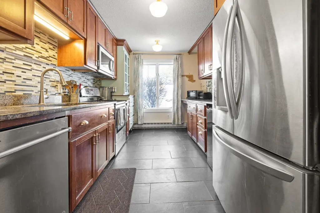 394 Lyman Batcheller Road Hartford VT 05059