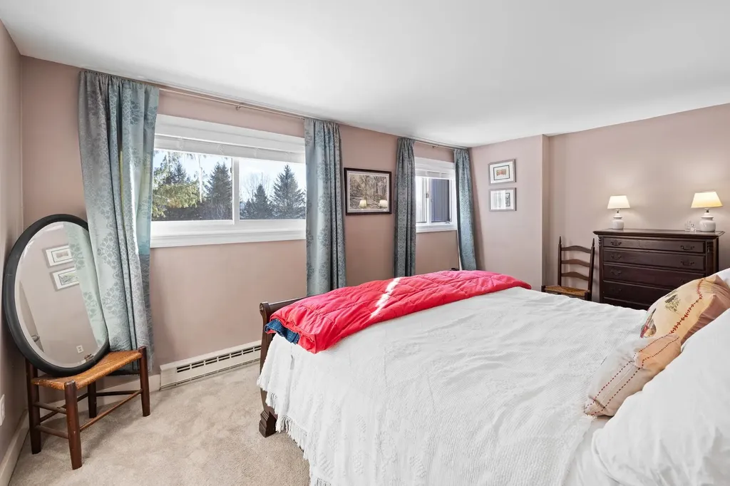 394 Lyman Batcheller Road Hartford VT 05059