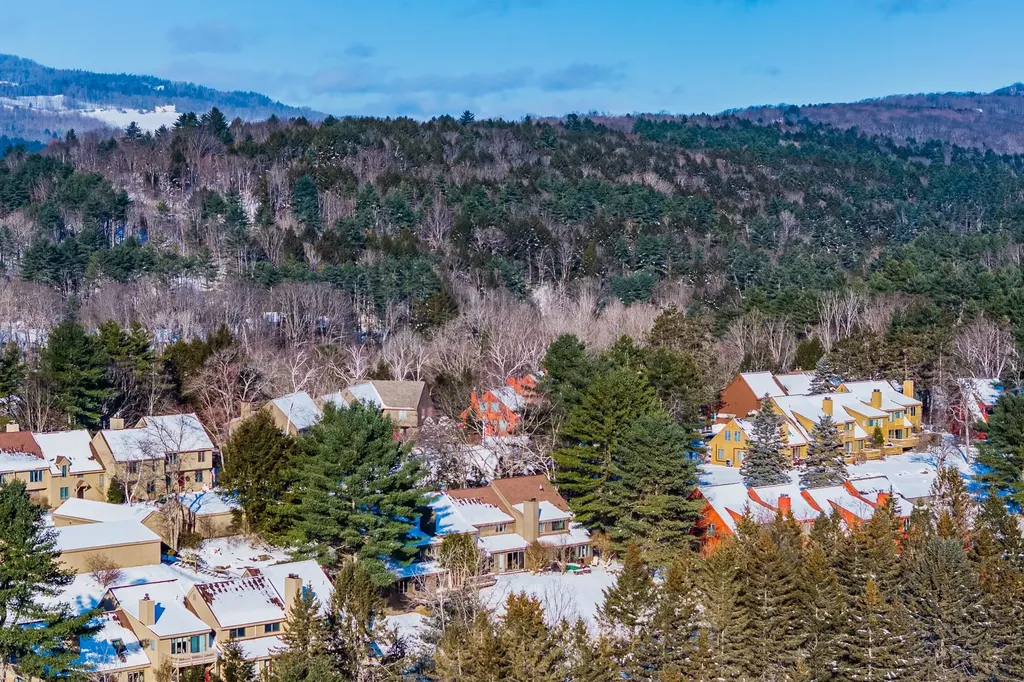 394 Lyman Batcheller Road Hartford VT 05059