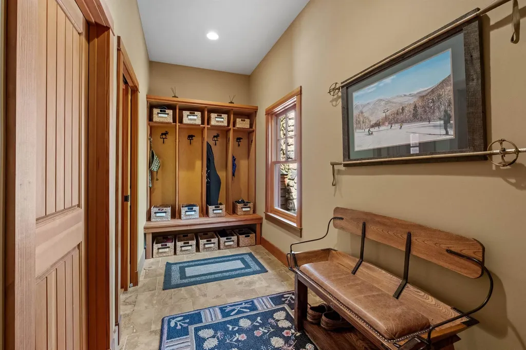 7 Hay Hill Road Lincoln NH 03251