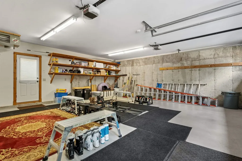 7 Hay Hill Road Lincoln NH 03251