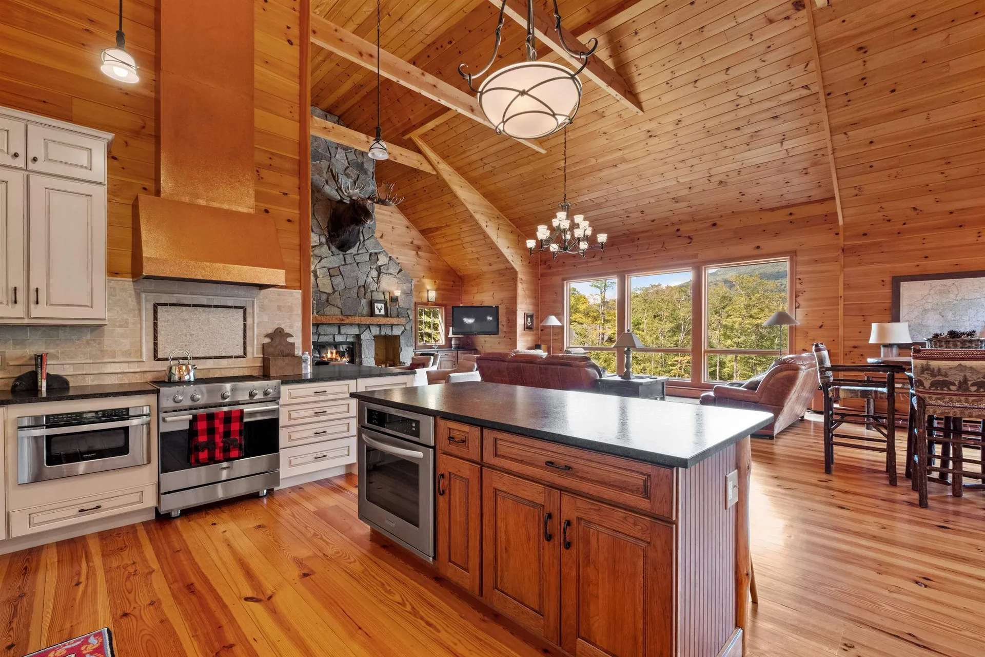 7 Hay Hill Road Lincoln NH 03251